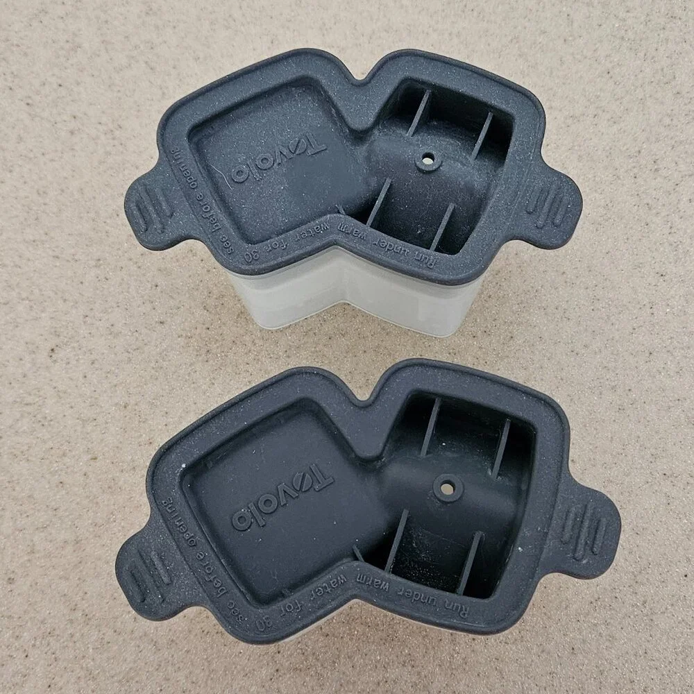 RARE 2 TOVOLO DOUBLE STACKING LIQUOR WHISKEY COCKTAIL ICE CUBE MOLD SLOW MELTING